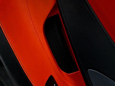 Used 2019 McLaren 600LT RWD image 55