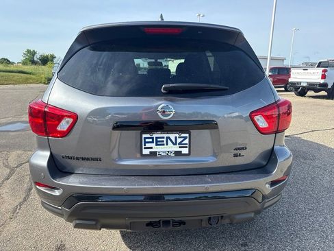 Used 2020 Nissan Pathfinder SL AWD/4WD image 6