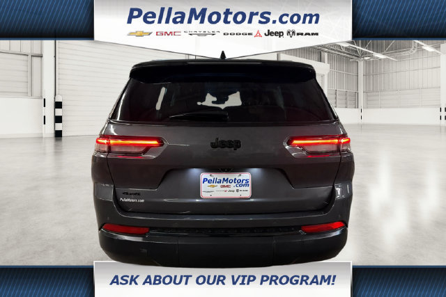 Used 2024 Jeep Grand Cherokee L Altitude AWD/4WD image 4