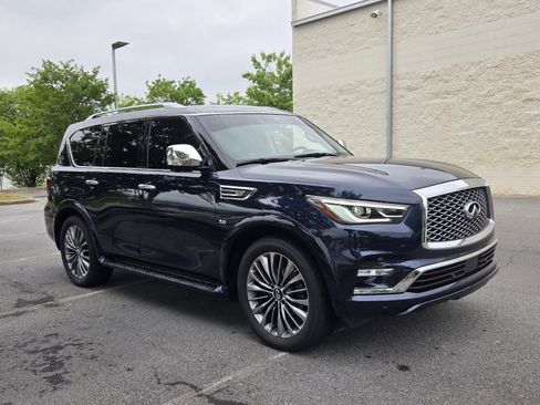 Used 2018 INFINITI QX80 4WD w/ Deluxe Technology Package image 4