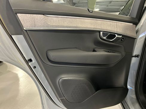 Used 2026 Volvo XC90 B6 Ultra w/ Protection Package Premier AWD/4WD image 22