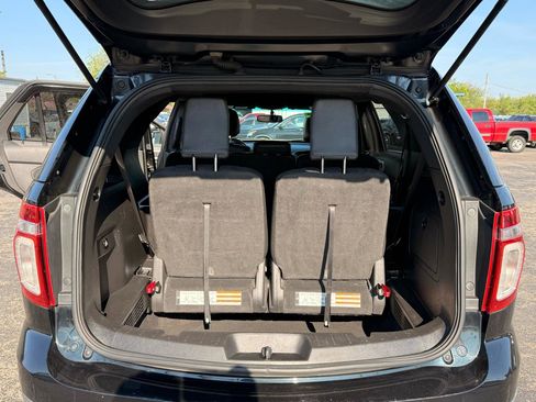 Used 2014 Ford Explorer XLT w/ Equipment Group 202A image 13