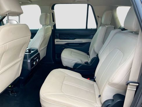 Used 2024 Ford Expedition Max Platinum AWD/4WD image 26