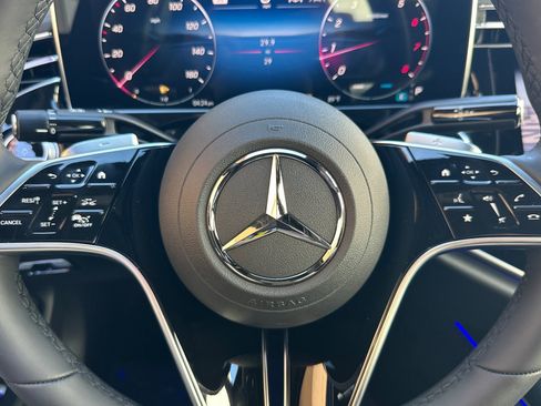 New 2026 Mercedes-Benz E 450 4MATIC Sedan image 17