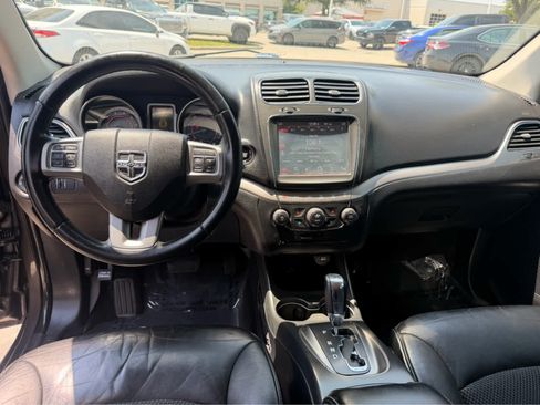 Used 2018 Dodge Journey Crossroad AWD/4WD image 22
