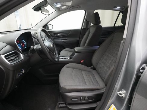 Used 2024 Chevrolet Equinox LT image 7