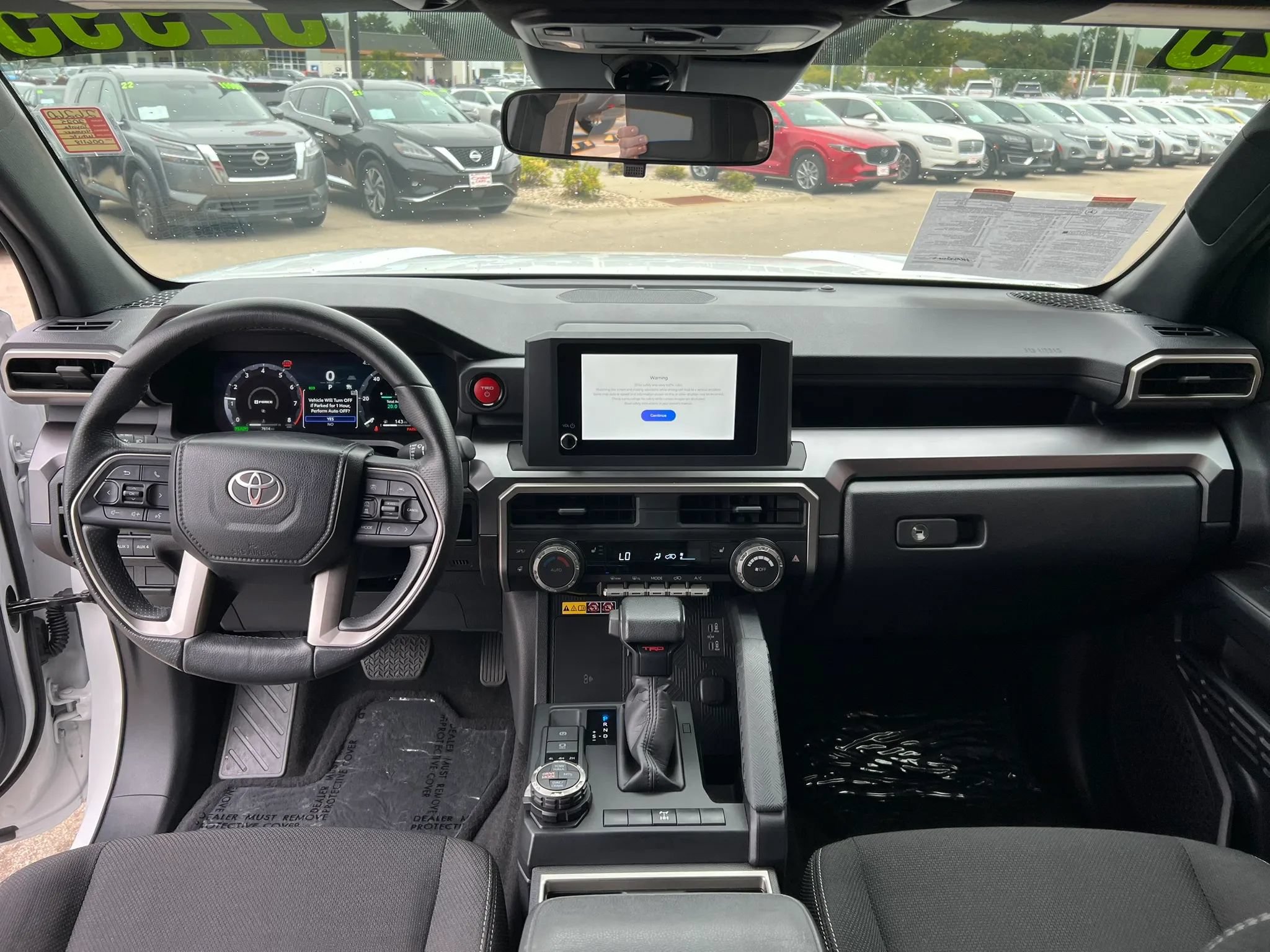 Used 2025 Toyota 4Runner TRD Off-Road AWD/4WD image 11