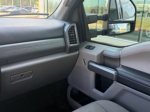 Used 2020 Ford F250 XLT w/ XLT Premium Package AWD/4WD image 29