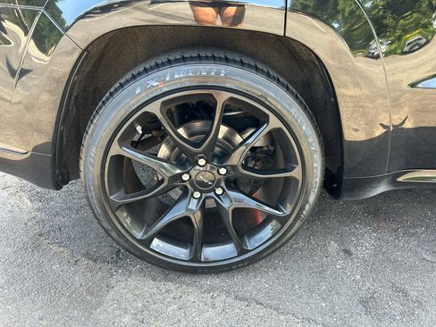 Used 2019 Jeep Grand Cherokee High Altitude image 18