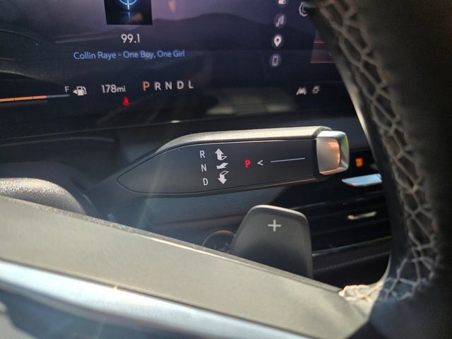 Used 2026 Buick Enclave Preferred FWD image 23