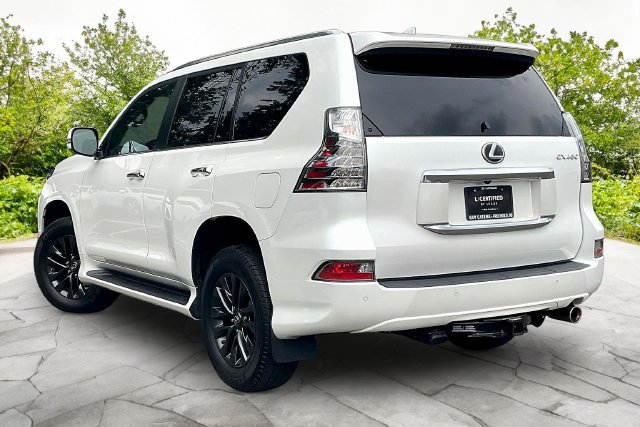Certified 2023 Lexus GX 460 Premium w/ Premium Package AWD/4WD image 4