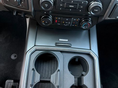Used 2018 Ford F250 XLT w/ XLT Premium Package AWD/4WD image 9