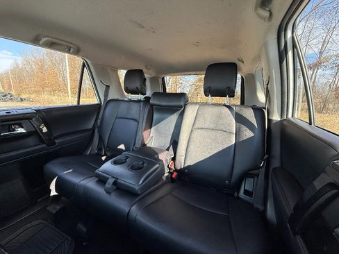 Used 2021 Toyota 4Runner TRD Off-Road Premium image 24