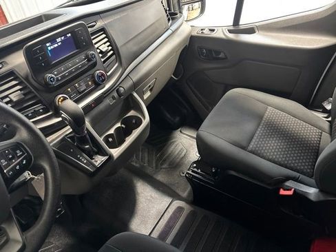 Used 2025 Ford Transit 250 Low Roof w/ Exterior Upgrade Package RWD image 24