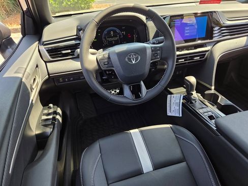 New 2026 Toyota Camry SE FWD image 6