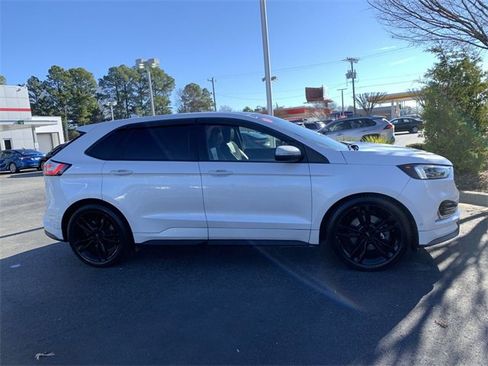 Used 2019 Ford Edge ST w/ Equipment Group 401A image 9