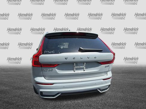 Certified 2024 Volvo XC60 B5 Plus AWD/4WD image 11