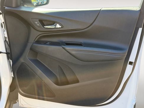 Used 2019 Chevrolet Equinox Premier AWD/4WD image 25
