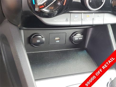 Used 2023 Hyundai Kona SEL image 21