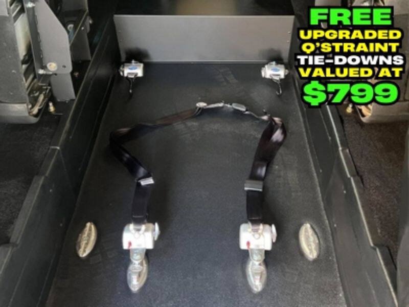 Used 2019 Dodge Grand Caravan SE w/ UConnect Hands-Free Group FWD image 38