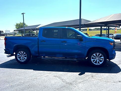 Used 2022 Chevrolet Silverado 1500 Custom RWD image 4