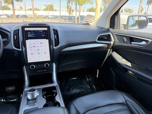 Used 2024 Ford Edge SEL image 24