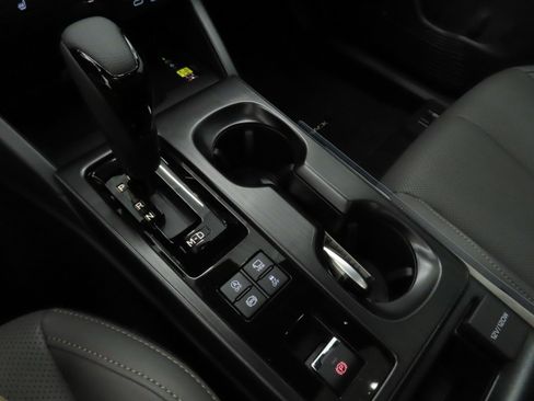 New 2026 Subaru Outback Limited XT AWD/4WD image 17