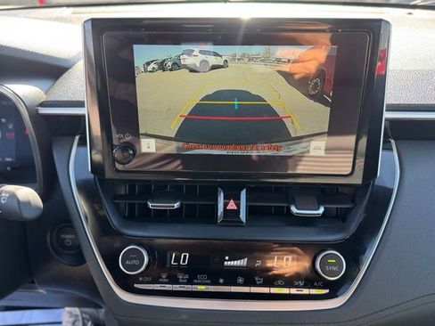 Used 2025 Toyota Corolla Cross AWD Hybrid w/ Convenience Package image 18