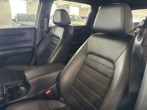 Used 2025 Honda CR-V Sport-L image 13