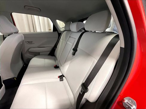 Used 2024 Hyundai Kona SEL w/ Convenience Package image 15