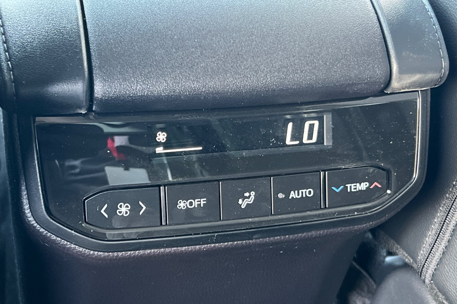 New 2026 Toyota Highlander XLE AWD/4WD image 14