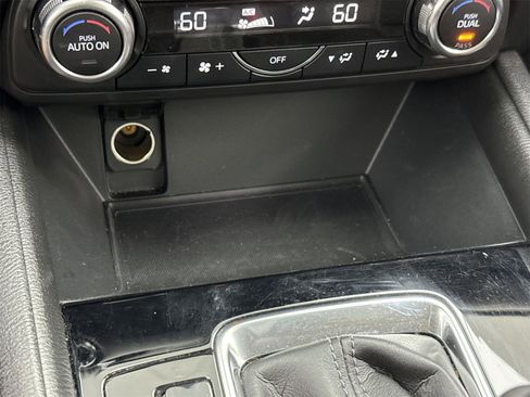 Used 2018 MAZDA CX-5 Touring w/ Preferred Equipment Package image 28