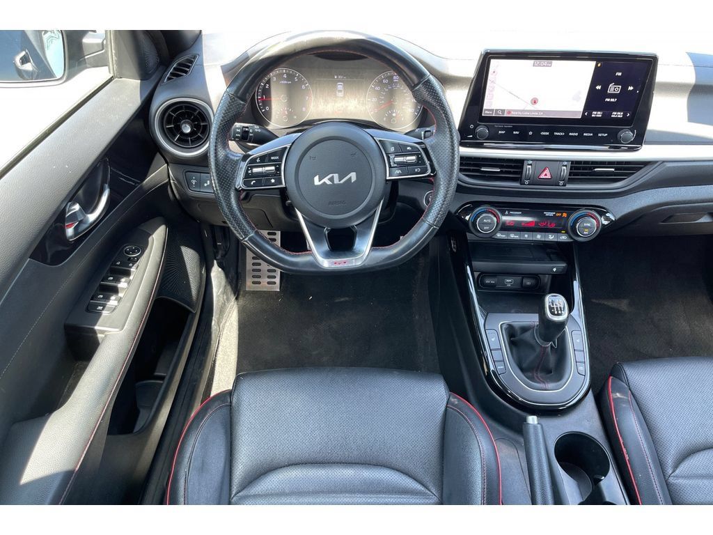 Used 2022 Kia Forte GT FWD image 17