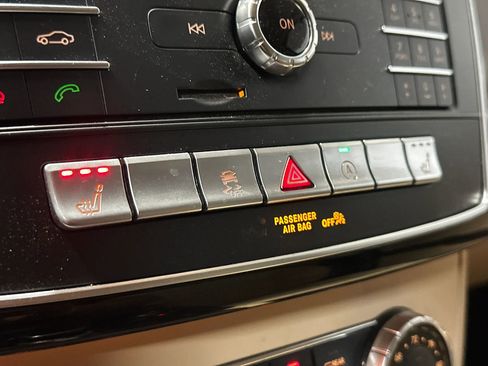 Used 2017 Mercedes-Benz GLS 450 4MATIC image 42