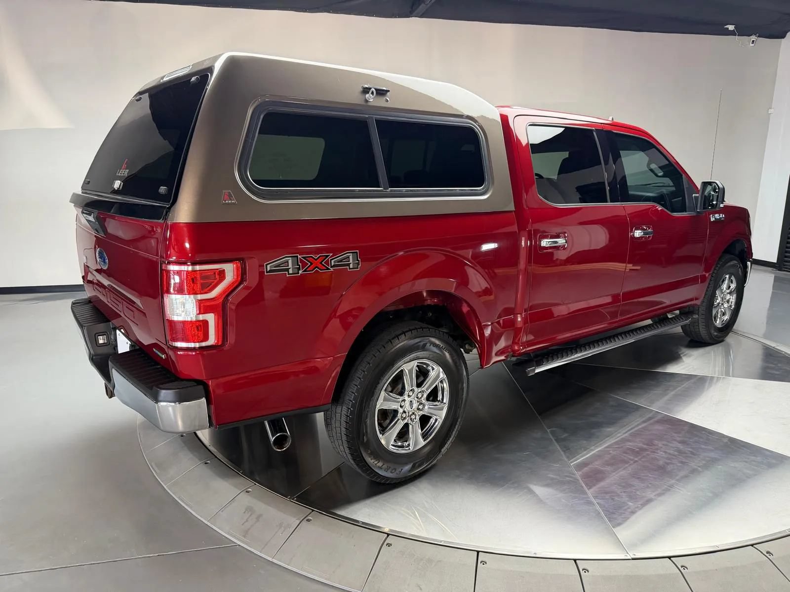 Used 2019 Ford F150 XLT w/ Equipment Group 302A Luxury AWD/4WD image 2