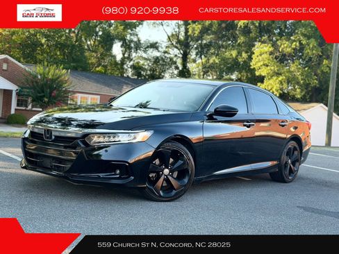 Used 2018 Honda Accord Touring image 1