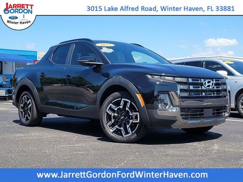 Used 2025 Hyundai Santa Cruz Limited AWD/4WD image 1