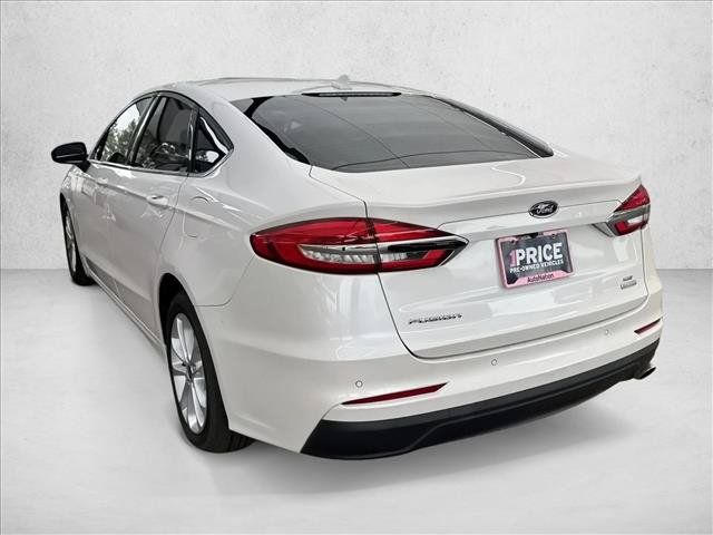 Used 2020 Ford Fusion SE FWD image 5