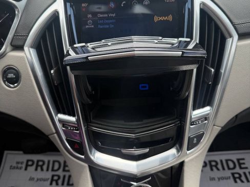 Used 2013 Cadillac SRX Luxury AWD/4WD image 28
