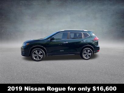 Used 2019 Nissan Rogue SV w/ Sun & Sound Touring Package