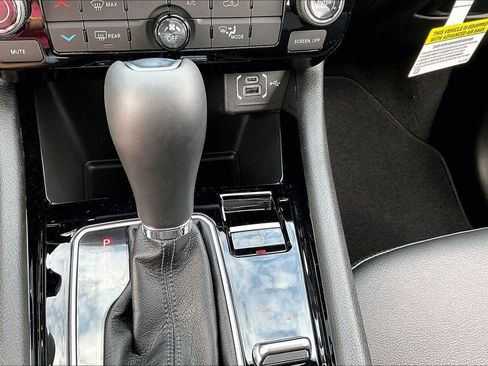 New 2026 Jeep Compass Latitude AWD/4WD image 26