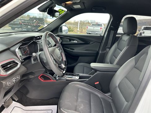 Used 2023 Chevrolet TrailBlazer RS image 21
