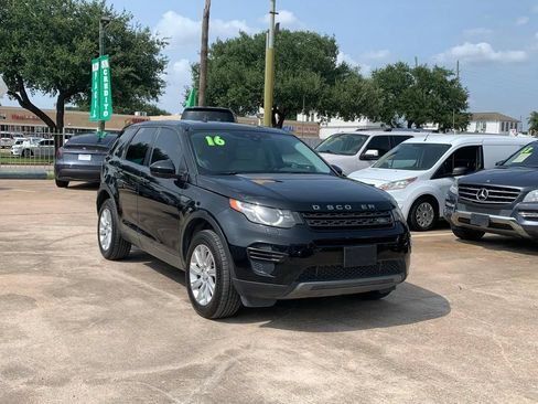Used 2016 Land Rover Discovery Sport SE AWD/4WD image 3