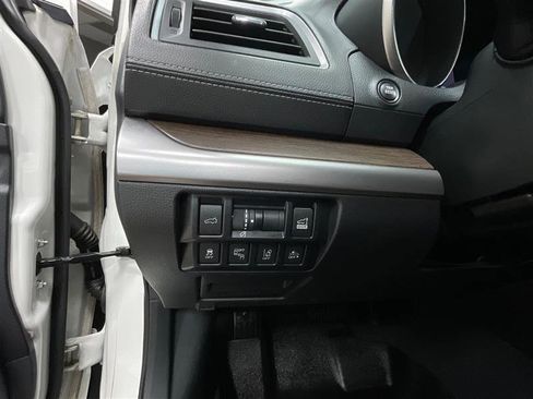 Used 2019 Subaru Outback 2.5i Touring w/ Popular Package #3A AWD/4WD image 18