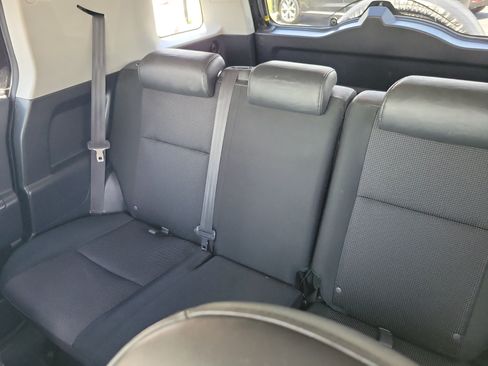 Used 2008 Toyota FJ Cruiser 2WD image 8