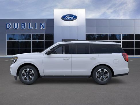 New 2026 Ford Expedition Active image 34