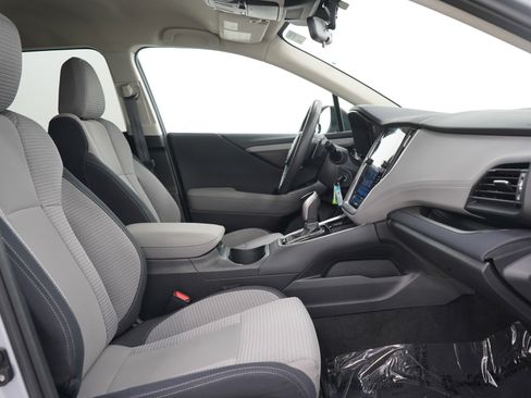 Used 2024 Subaru Outback Premium image 12
