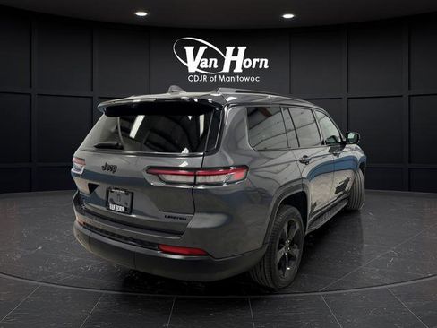 Used 2024 Jeep Grand Cherokee L Limited w/ Luxury Tech Group II AWD/4WD image 7