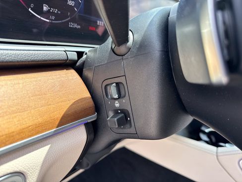 Certified 2024 Mercedes-Benz GLE 350 4MATIC image 40