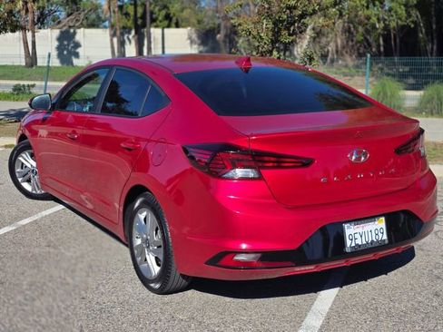 Used 2020 Hyundai Elantra SEL image 12